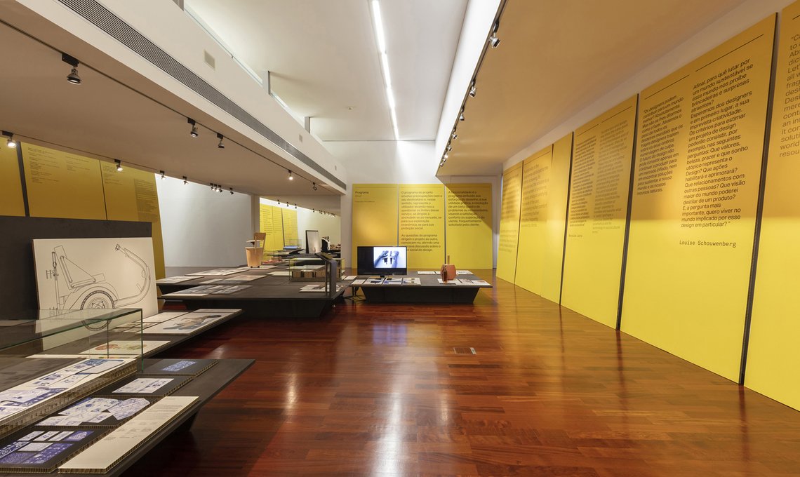 Y Desenhar Portugal exposición