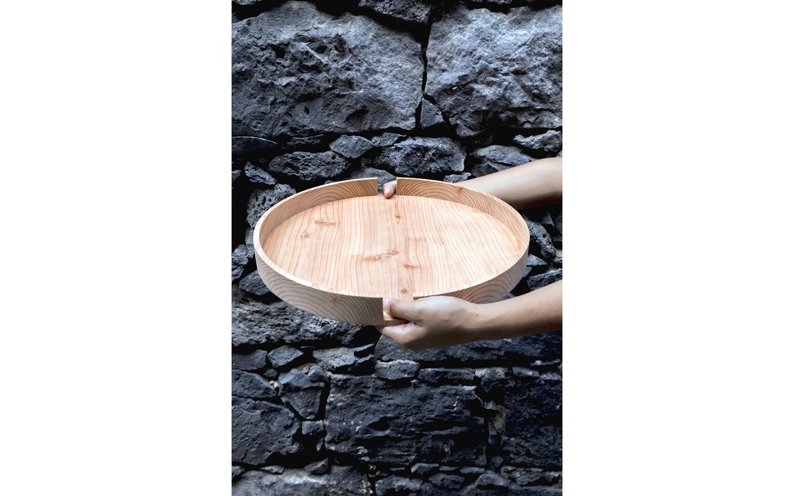 Tabuleiros diseño en cryptomeria