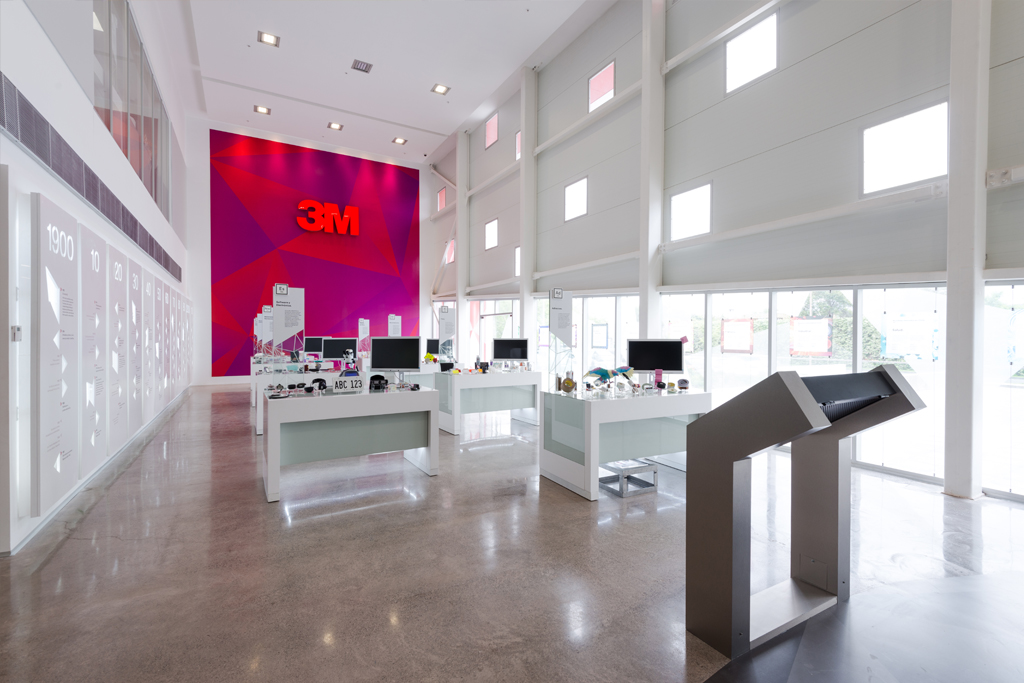 Centro de Innovación 3M Chile: diseño espacial, señalética y experiencia tecnológica