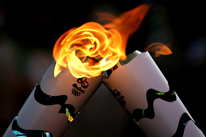Tocha Olímpica Rio2016: diseño industrial, identidad y símbolo en movimiento
