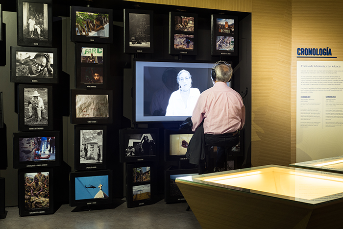 Medellín: Historias de Violencia y Resistencia