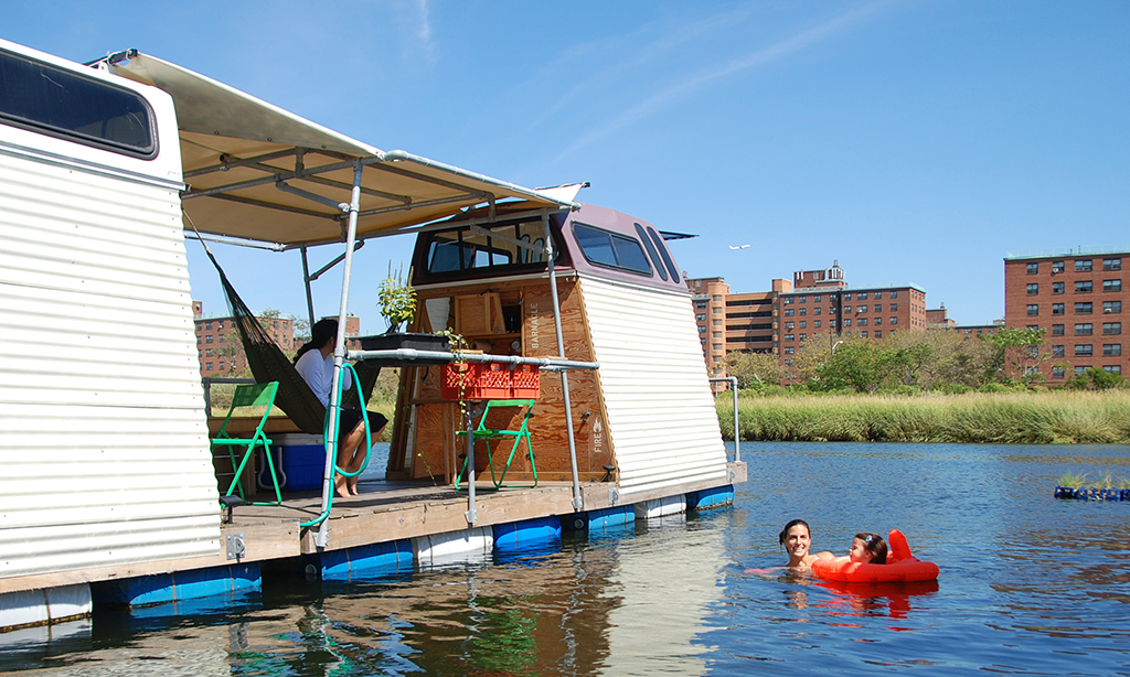 Truck-A-Float: campamento flotante modular para vida urbana sustentable