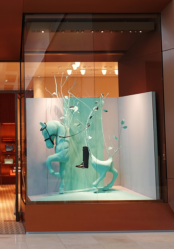 Vitrinas para Hermès