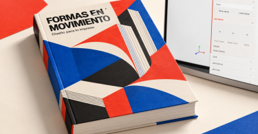 Libro de diseño editorial en mockup 3D, creado para ilustrar Printed Matter Animator.